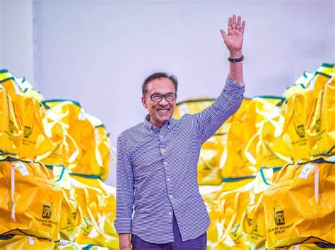 Malaysia's Anwar to meet king as he seeks to topple govt - The