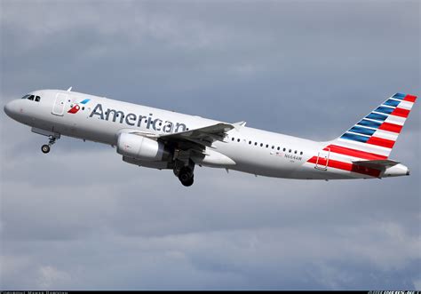 Airbus A320 232 American Airlines Aviation Photo 4045385