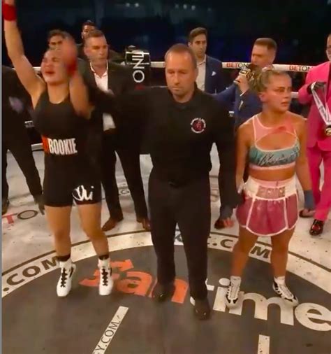 Paige VanZant Loses Rematch Against Ex UFC Rival Rachael Ostovich In