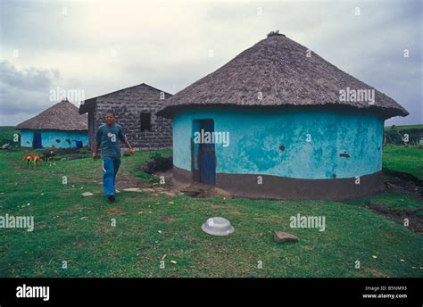 Zulu Village Cape Hi Res Stock Photography And Images Alamy