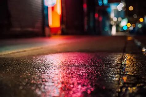 Rain Street Pictures Download Free Images On Unsplash
