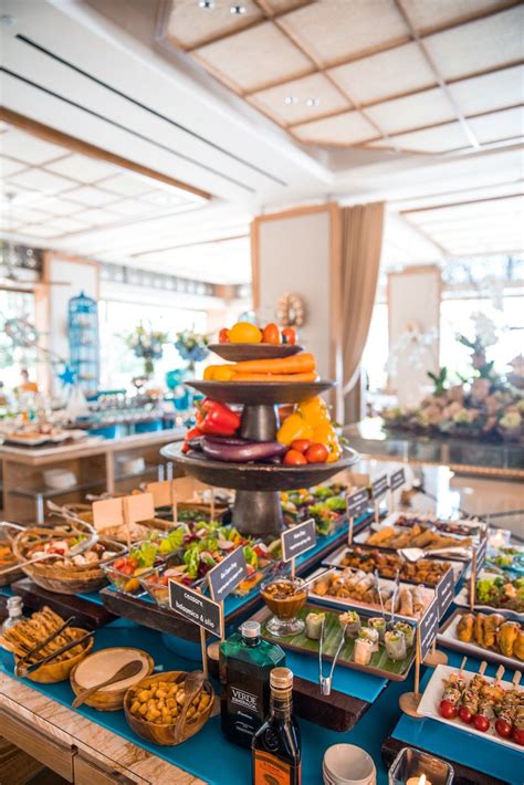 SOLEIL SUNDAY BRUNCH AT THE MULIA BALI | Bali food, Asian appetizers
