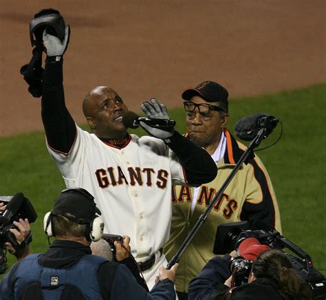 10 years later, Barry Bonds reflects on record-setting HR