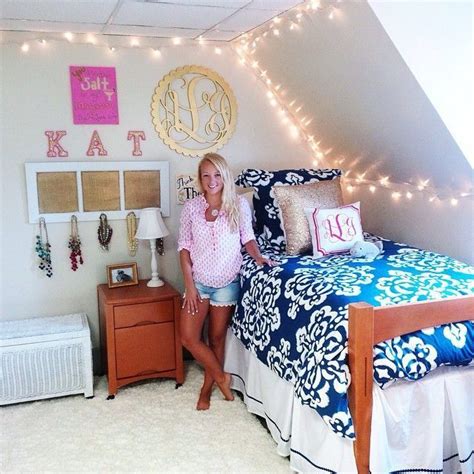 14 diy dorm room decor ideas with images preppy dorm room dorm room inspiration college