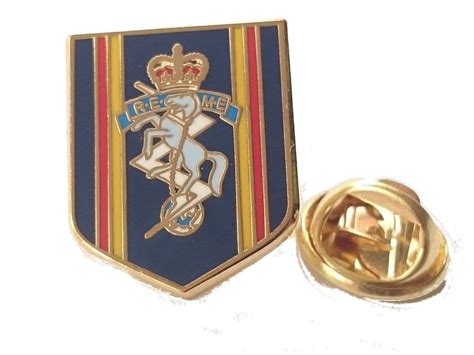 Reme Royal Electrical Mechanical Engineers Enamel Lapel Badge Shield