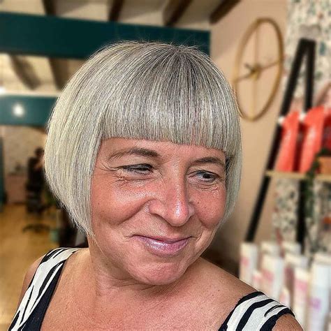 Details 77+ bob hairstyles for thin hair latest