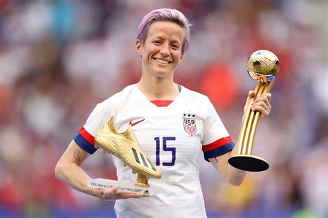 Top 10 Best Female Footballers In The World Right Now