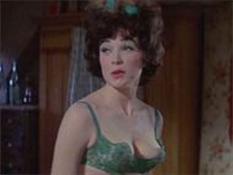 Nackte Shirley MacLaine In Irma La Douce
