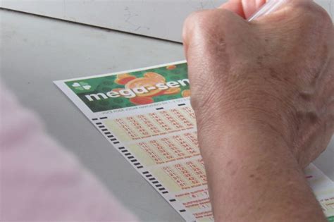 Mar 04, 2020 · dia 25/04, no 5º e último domingo da série, haverá o sorteio tele sena completa exclusivo para o quadro de 20 números do título, sendo r$ 700.000,00 para quem primeiro fizer 20 pontos. Loteria: Mega-Sena pode pagar R$ 20 milhões neste sábado