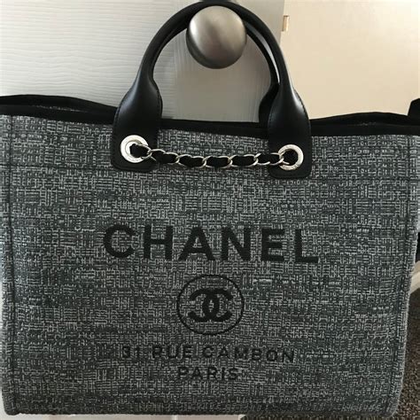 Chanel Chanel Deauville Large Tote Bag New 2018 Grey With Glitter