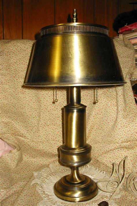 Exc Vintage Leviton Antiqued Brushed Gold Brass Table Desk Lamp Metal Shade Vintage Metal