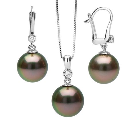 Black Tahitian Pearl And Diamond Bezel Dangle Earrings And Pendant Set