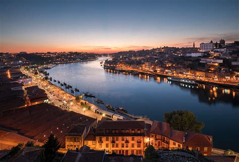 Porto With Douro River In Sunset License Image 71321443 Lookphotos