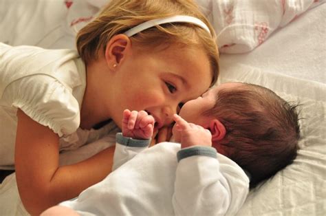 Ventajas de tener hermanos mayores El Blog de tu Bebé