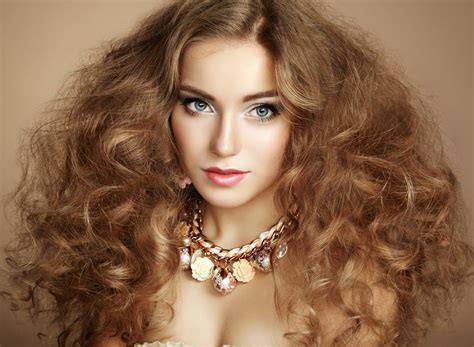 Curly Hair Models 62 Photo