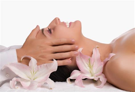 Get Fuller Lips Medical Spa Services Vs Traditional Spas