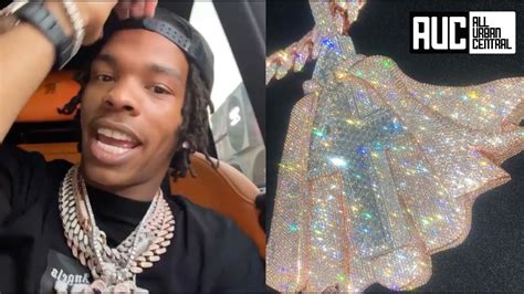 Lil Baby Spends 700k On 100 Carat 4pf Chain With A Hero Cape Youtube