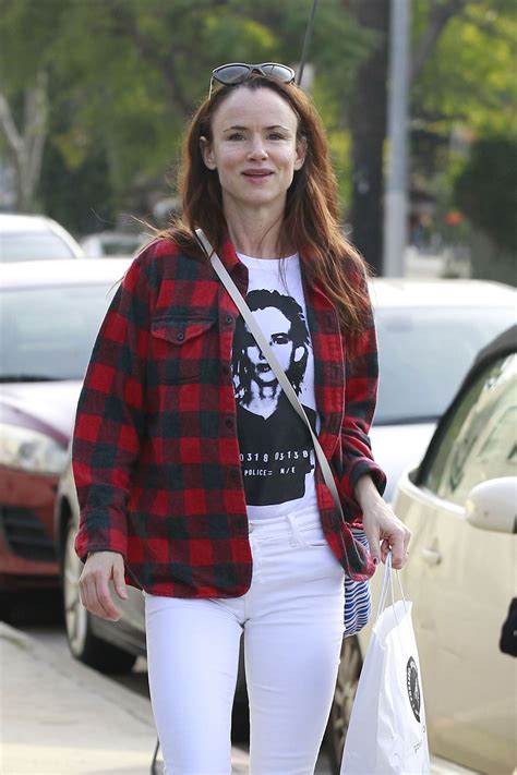 West los angeles, los angeles. JULIETTE LEWIS Arrives at a Hair Studio in Los Angeles 01 ...