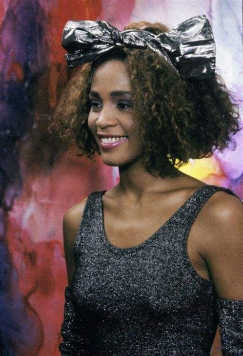 A young whitney houston during a portrait session circa. 40 Rare and Stunning Photographs of a Young and Beautiful ...