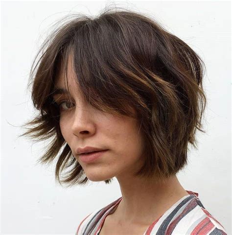 Short Shaggy Bob With Bangs Shorthaircuts In 2020 Wavy Bob Hairstyles Haircut For Thick Hair