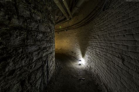 Mental Asylum Basement Tunnels Inside The Long Dark Labryn Flickr