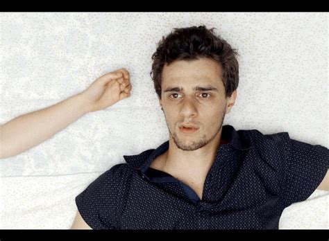 Giorgio cantarini, né le 12 avril 1992 à orvieto, dans la province de terni, en ombrie, est un acteur italien. Giorgio Cantarini: ecco com'è diventato il bambino de La vita è bella