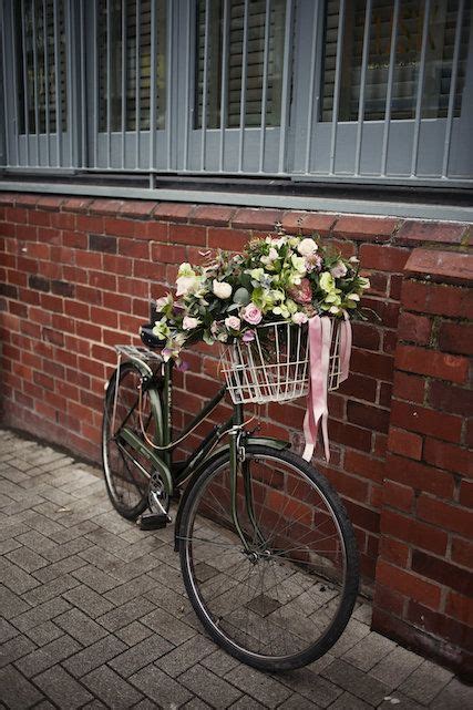Wedding Bicycle Decor Ideas Bicycle Decor Bicycle Wedding Bicycle