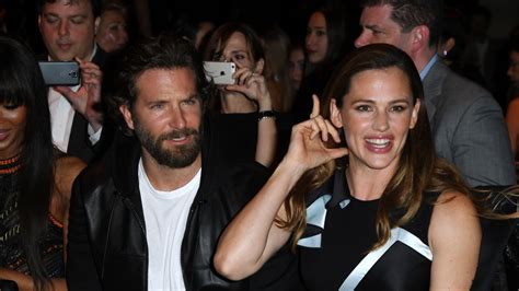 The Truth About Bradley Cooper And Jennifer Garners Relationship