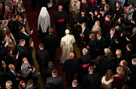Pope Urges Latvian Christians To Pursue Unity And Keep The Faith Alive