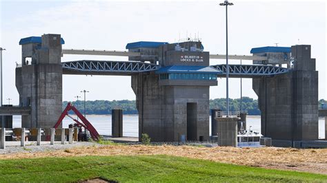Olmsted Locks And Dam Shining Example Of Corps Ingenuity Army Chief