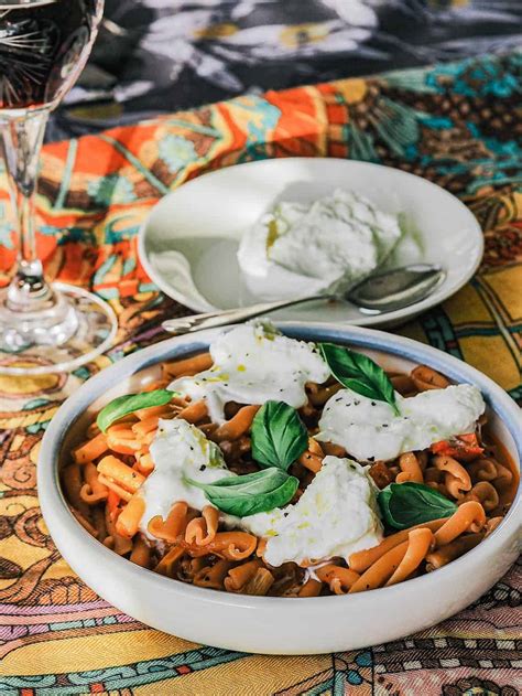 Burrata is a fresh italian cheese, subtly creamy and luscious. Easy Roasted Tomatoes and Burrata Pasta Recipe