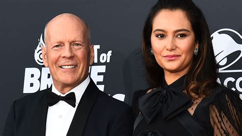 Bruce Willis Wife Emma Heming Inundated With Support After New Update