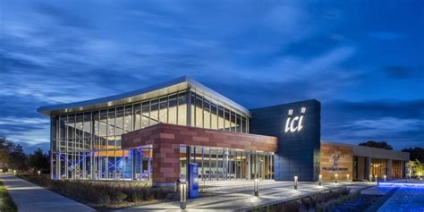 Looking to take some tennis lessons in des moines, ia to learn the sport or improve your game? Des Moines Area Community College Culinary Institute | Des ...