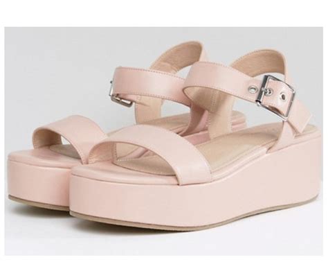 These Are The Most Comfortable Womens Platform Sandals So You Can