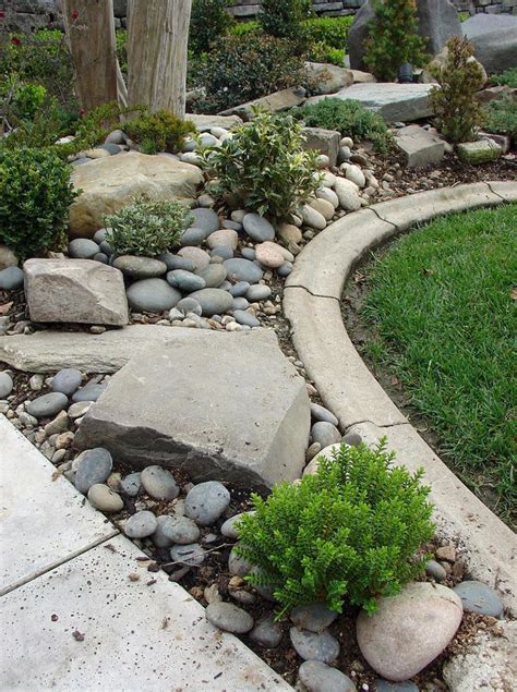 Maybe you would like to learn more about one of these? Beautiful front yard rock garden landscaping ideas (22 ...