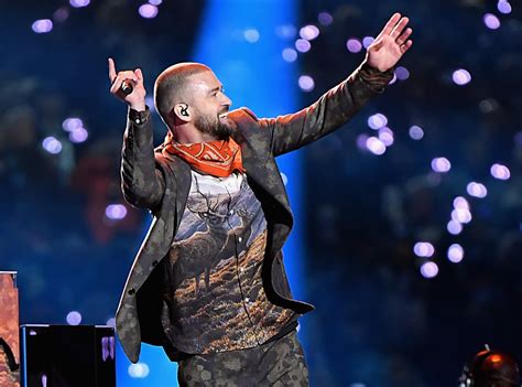 Justin Timberlake Super Bowl Halftime Show Pictures 2018 Popsugar Celebrity Photo 27