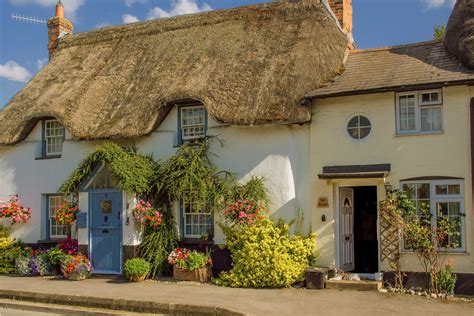 18 gorgeous english thatched cottages