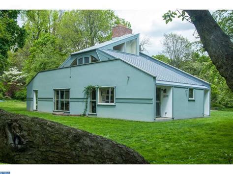 For The First Time In 43 Years The Vanna Venturi House Is For Sale