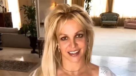 Britney Spears Pushes Her Boobs Together In Tiny Top And Pulls Her Shorts Down Dangerously Low