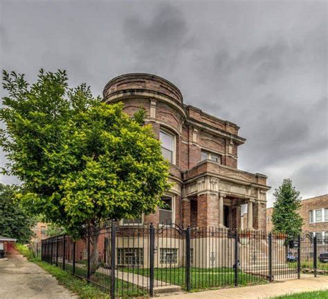 1903 Historic Mansion For Sale In Chicago Illinois — Captivating Houses