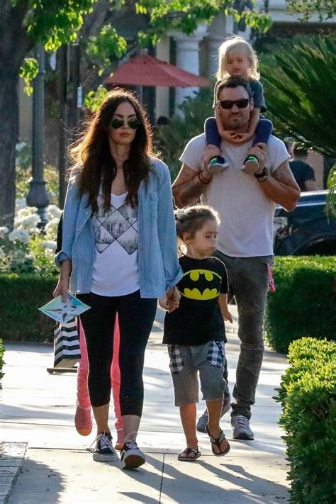 Megan fox has opened up about how she is raising her children to be kind to animals and live. Megan Fox Kids / Megan Fox and Brian Austin Green son ...