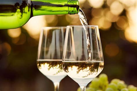 French White Wine 15 Different Styles Best Bottles To Try