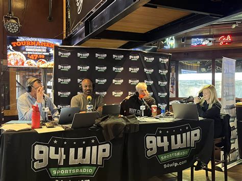 Wip Morning Show On Twitter Great Morning At Chickiesnpetes Be