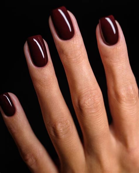 10 Nail Polish Colors To Try For Winter