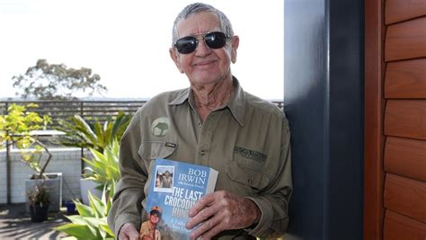 Последние твиты от bob irwin jr (@wrijr39). Bob Irwin reduced to tears at his book launch, reveals he ...