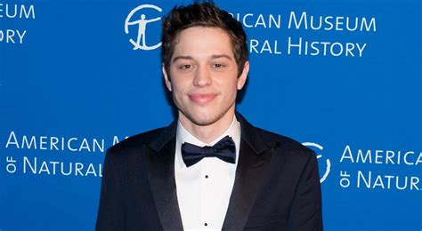 New york post, 05 апреля 2021. Pete Davidson Shares Photos of His Dad on 9/11 2016 ...