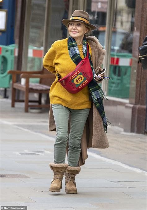 Lulu Wows Shoppers In A Colourful Outfit Daily Mail Online