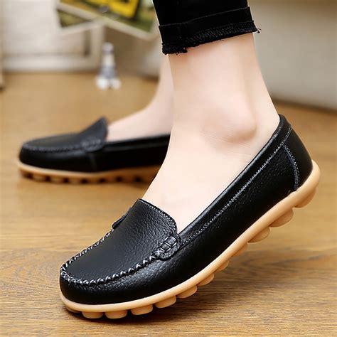 Genuine Leather Shoes Woman 2017 New Solid Slip On Boat Shoes For Women