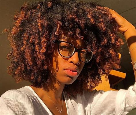 22 Afro Hairstyles That Embrace Your Natural Texture Afro Hairstyles