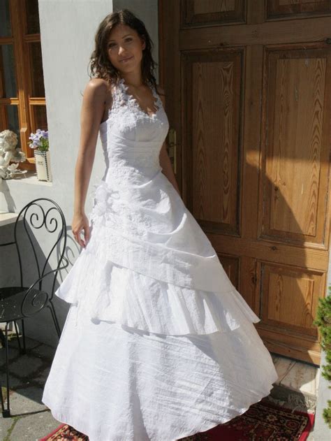 Dazu einen ring für unter das kleid, weisses täschen und weisse lange handschuhe. 127 best Hochzeitskleid Prinzessin Sissi für die ...